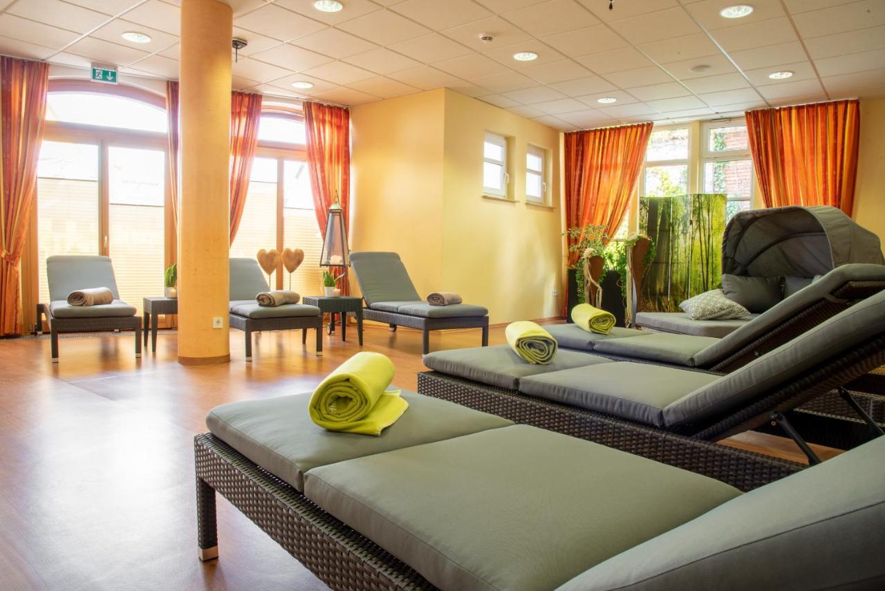 Hotel & Restaurant Post Laichingen Bagian luar foto